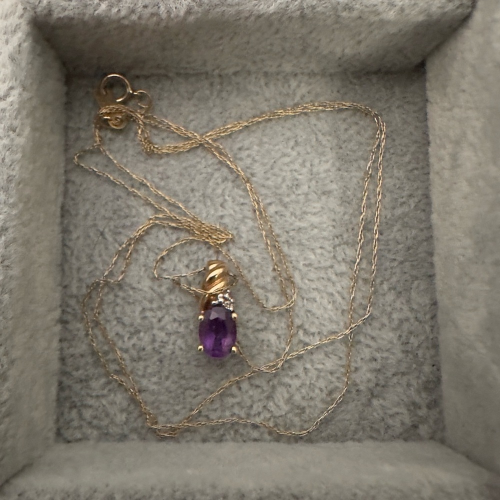 10K XL Dainty Gold Chain & P10K Amethyst and Diamond Pendant